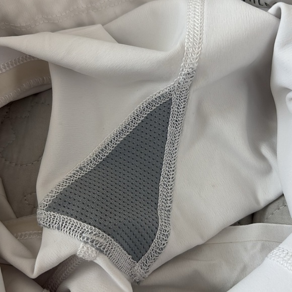 Athleta Run With It 14” Skort Active Bright White Size XS - Picture 11 of 15